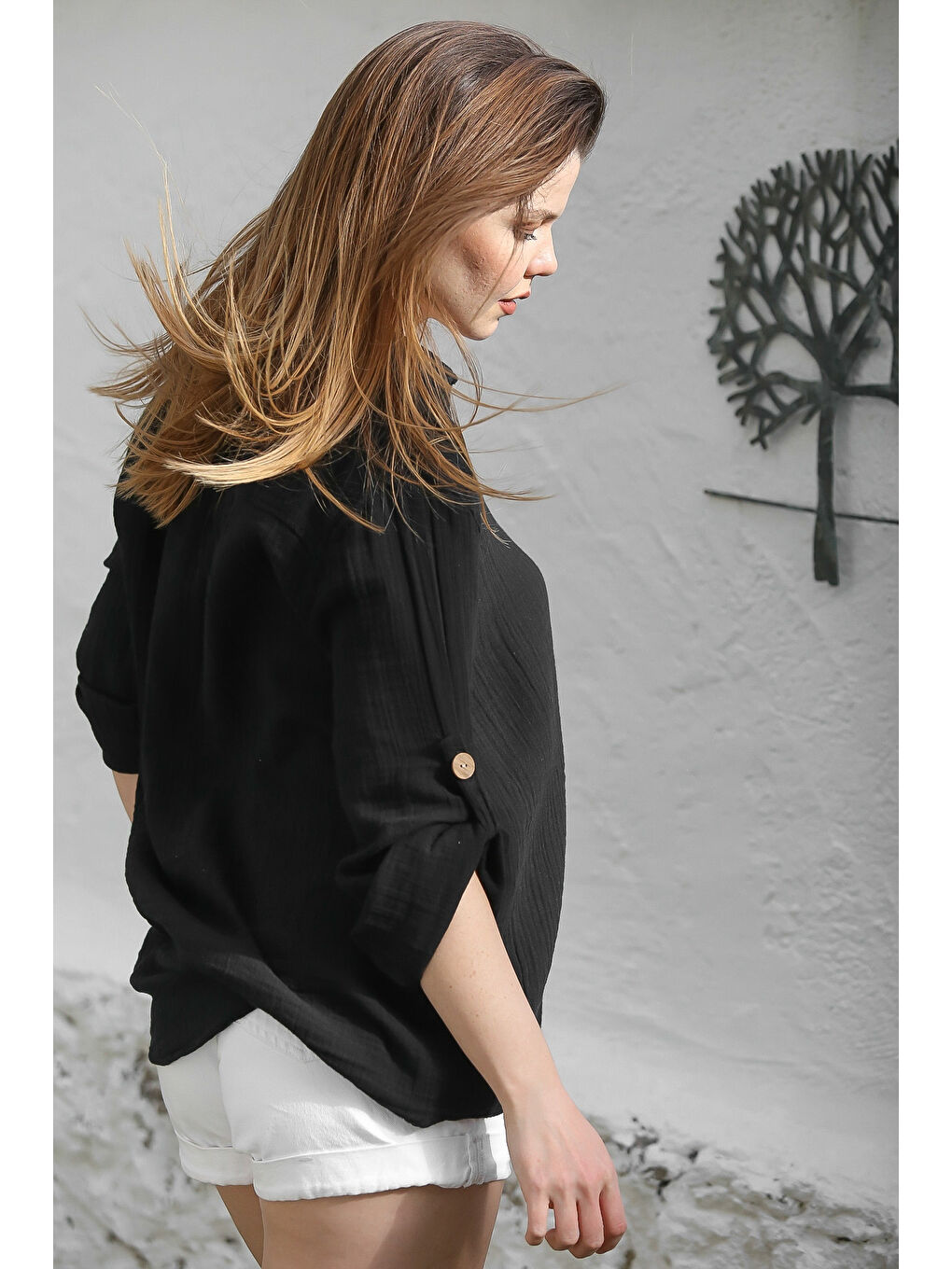 Siyah Gömlek Yaka Düğmeli Uzun Kollu Cepli Casual Müslin Arkası Uzun Dokuma Bluz 70 66-6