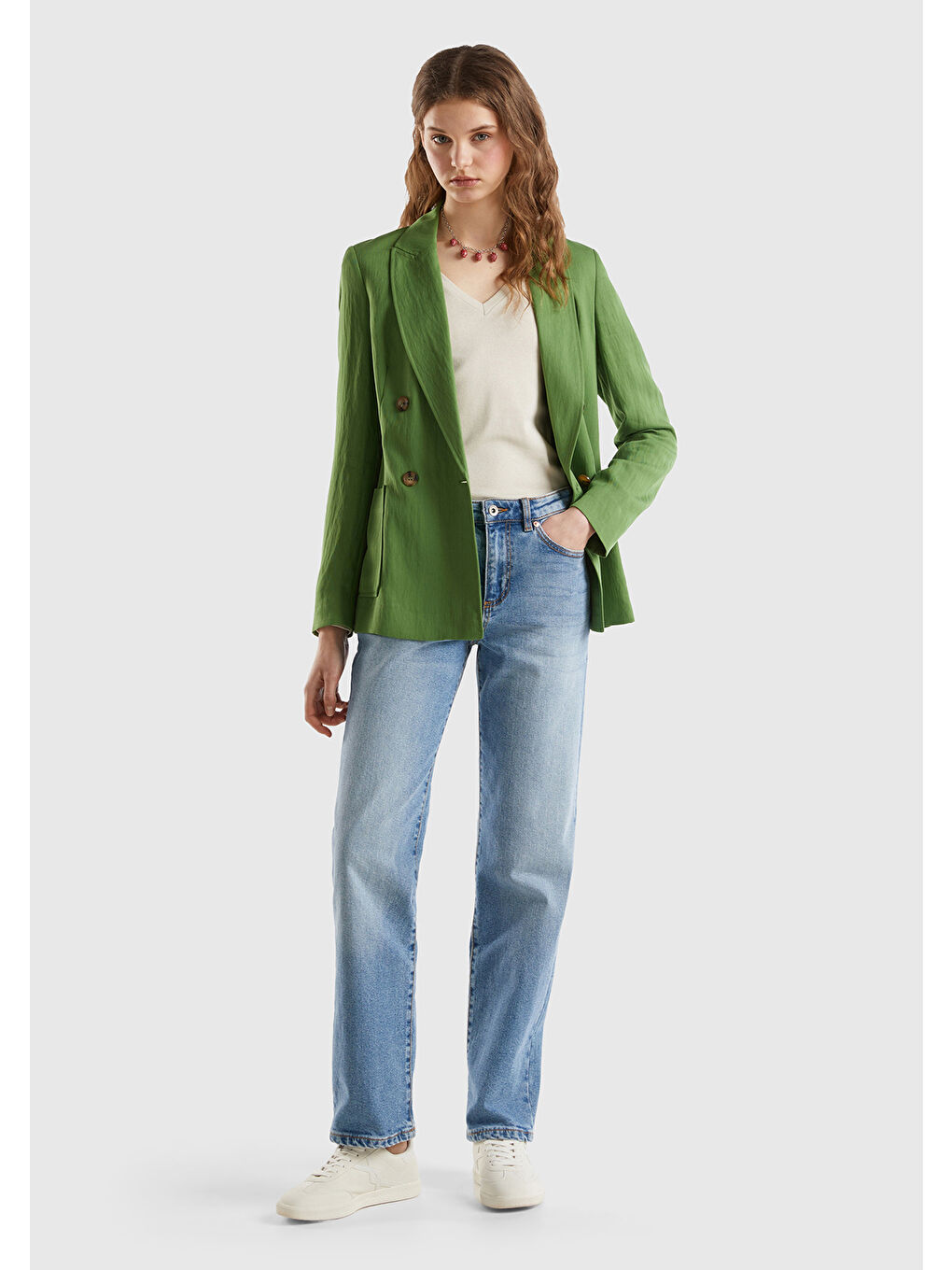 Kadın Soluk Yeşil Liyosel ve Viskoz Karışımlı Yama Cepli Kruvaze Blazer Ceket-4