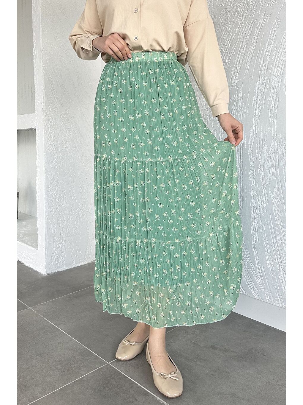 Yeşil Bel Lastikli Desenli Şifon Tesettür Etek-2