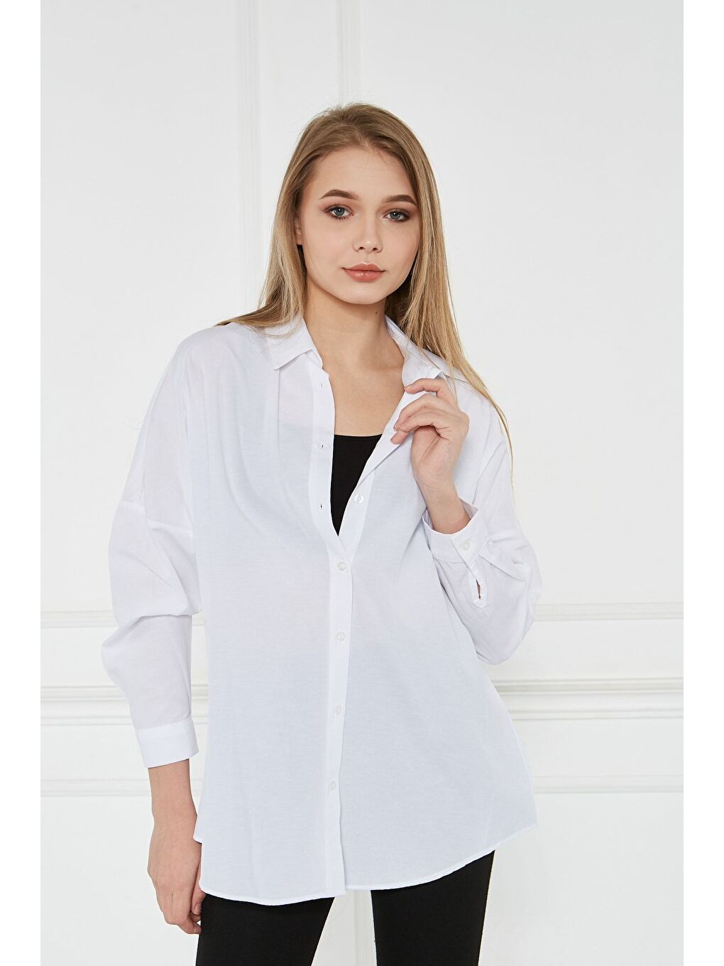 Kadın Oversize Uzun Basic Beyaz Gömlek-5