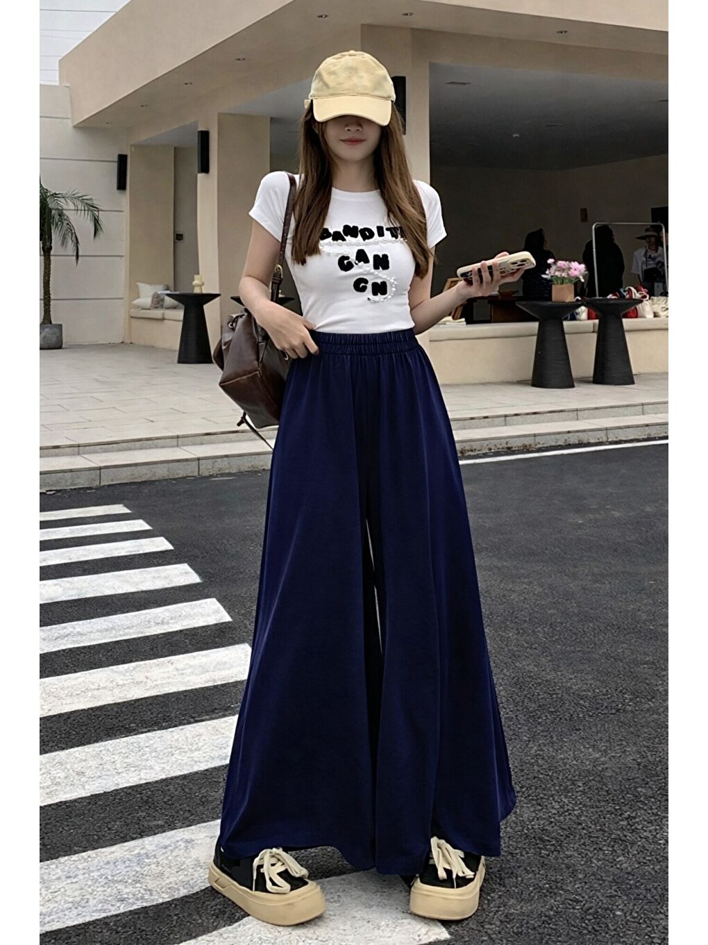 Lacivert Kadın 2 İplik Oversize Bol Paça Tasarım Eşofman Altı Yüksek Bel Rahat Model-1