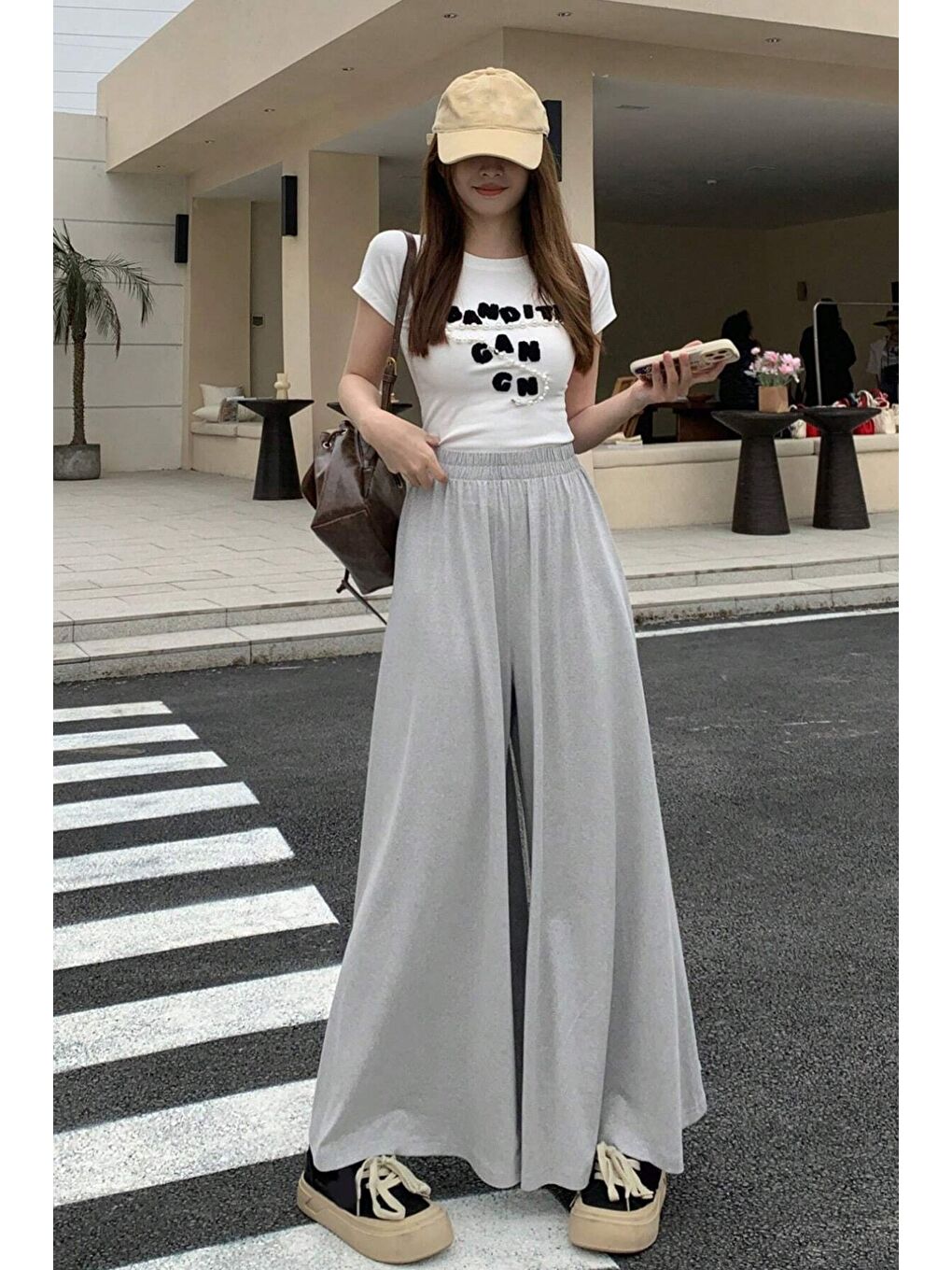 Gri Kadın 2 İplik Oversize Bol Paça Tasarım Eşofman Altı Yüksek Bel Rahat Model-1