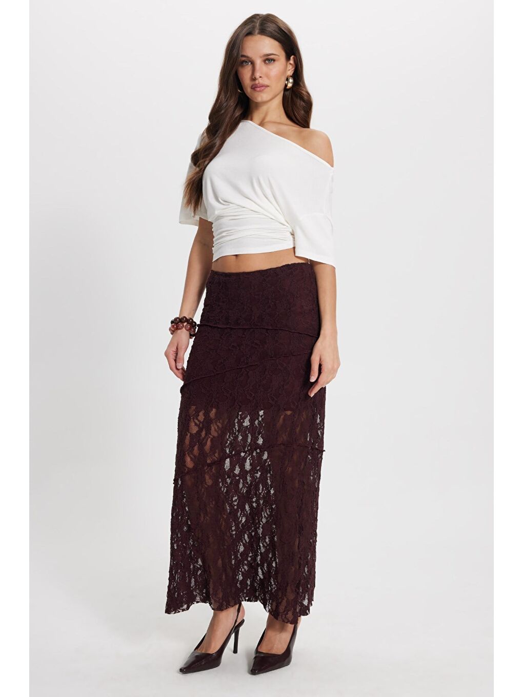 Kadın Regular Fit Klasik Kesim Kısa Kollu Beli Büzgülü Ekru Bluz-1