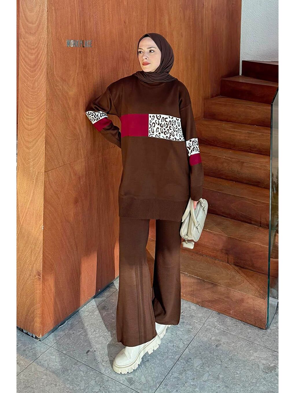 Desenli Triko Takım Acı Kahverengi