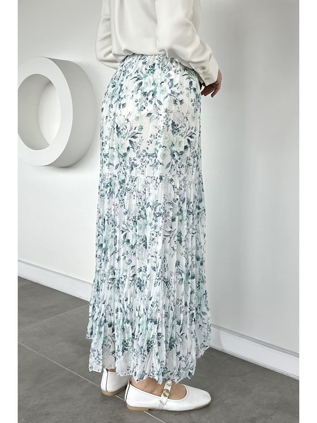 Ekru Bel Lastikli Desenli Şifon Tesettür Etek-5