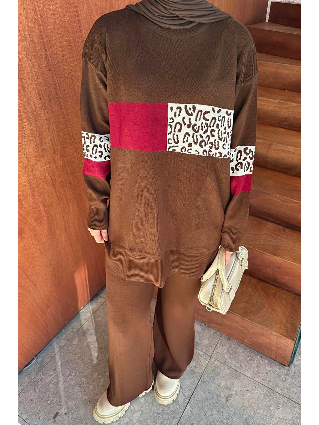 Desenli Triko Takım Acı Kahverengi-2