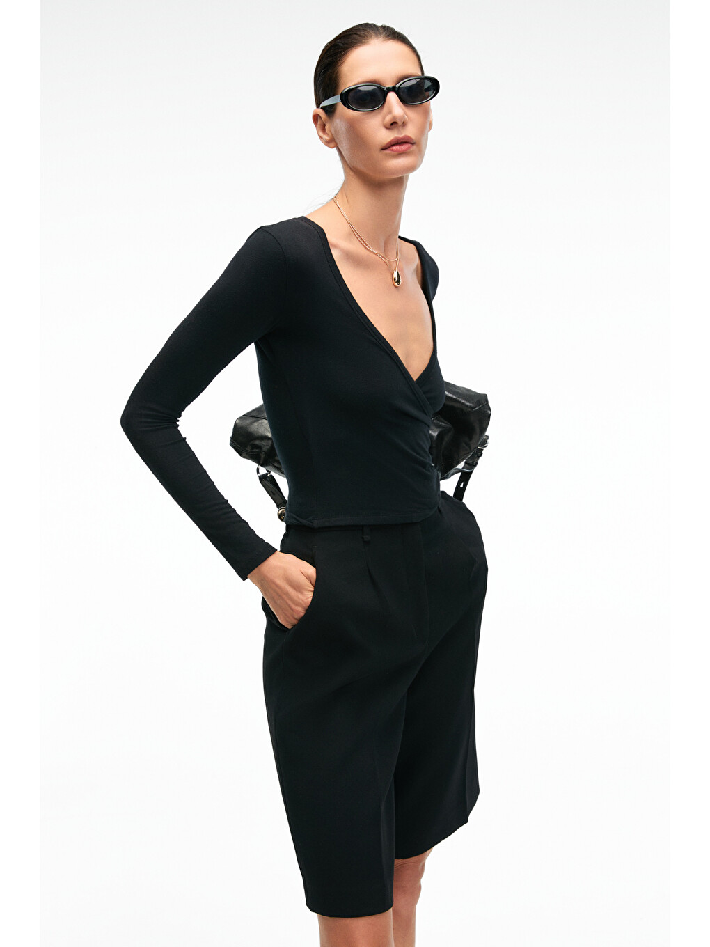 Callorıa Kadın V Yakalı Uzun Kollu Slim Fit Siyah Bluz-6