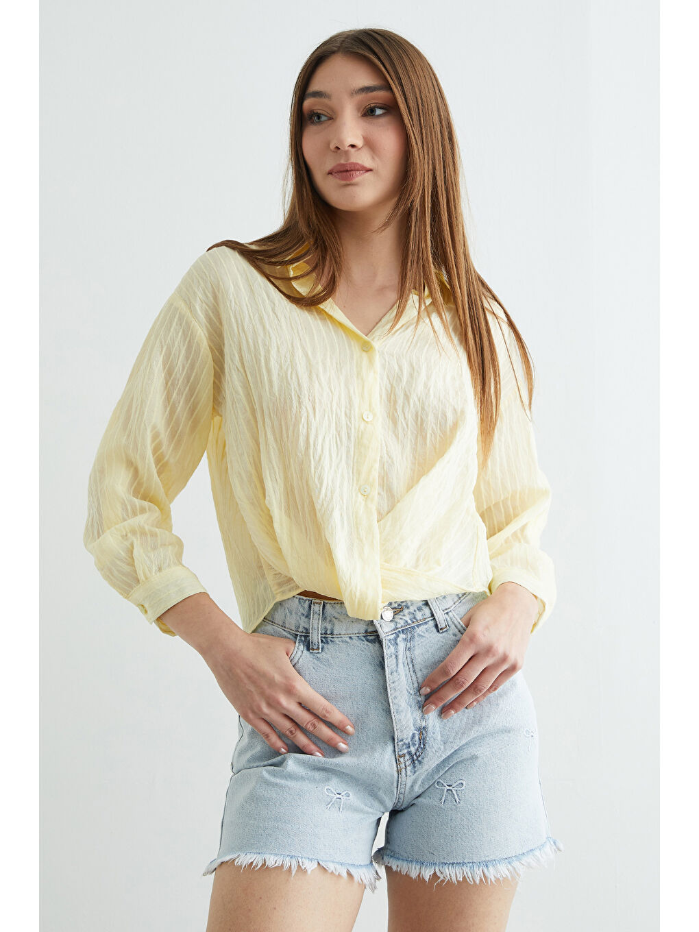 Sarı Çizgili Önü Düğümlü Gömlek-1