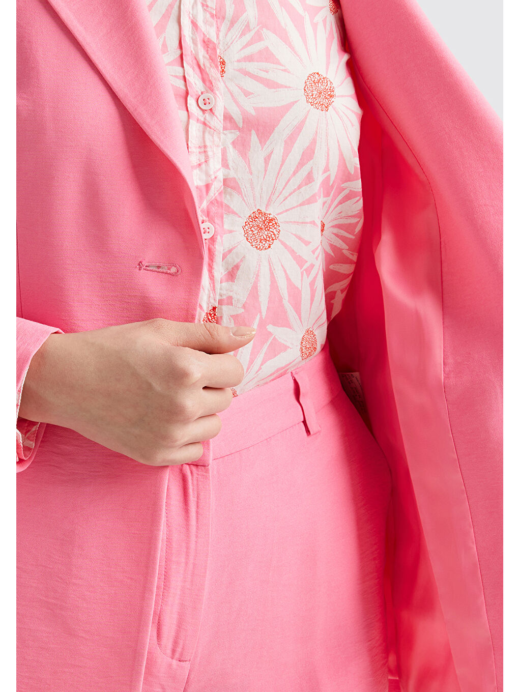 Kadın Açık Pembe Viskoz Karışımlı Slim Fit Blazer Ceket-5