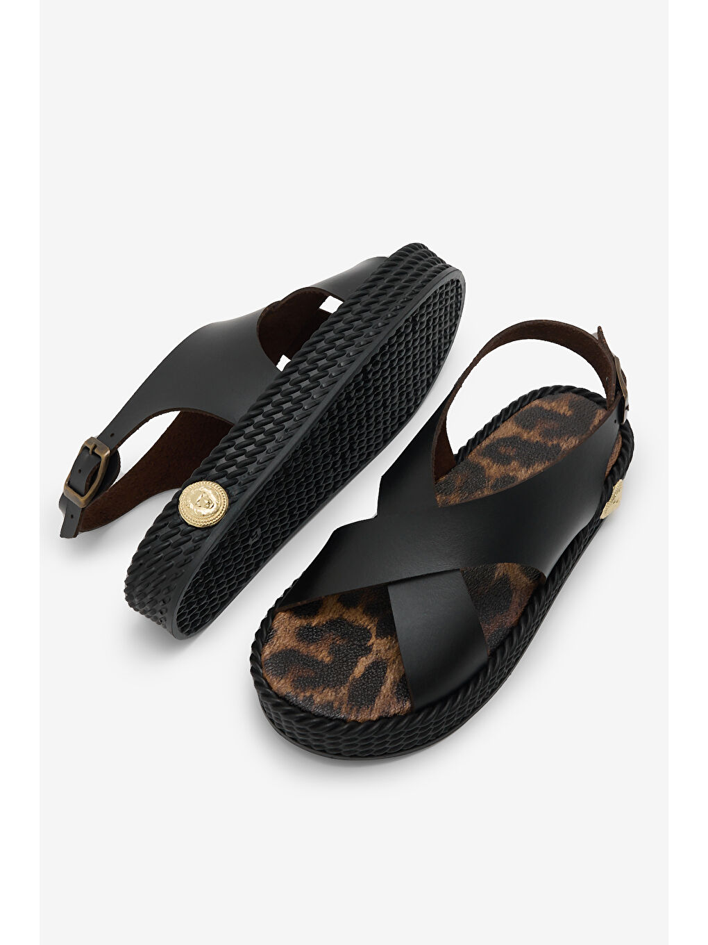 Kadın Siyah Leopar Poli Taban Rahat Çapraz Bantlı Sandalet