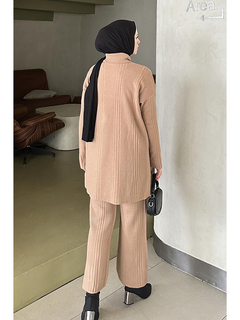 Kahverengi Fitilli Triko Takım Sütlü Kahve-3