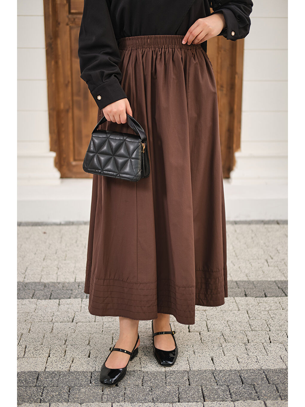 Kadın Beli Lastikli Kırışık Etek Kahverengi-1