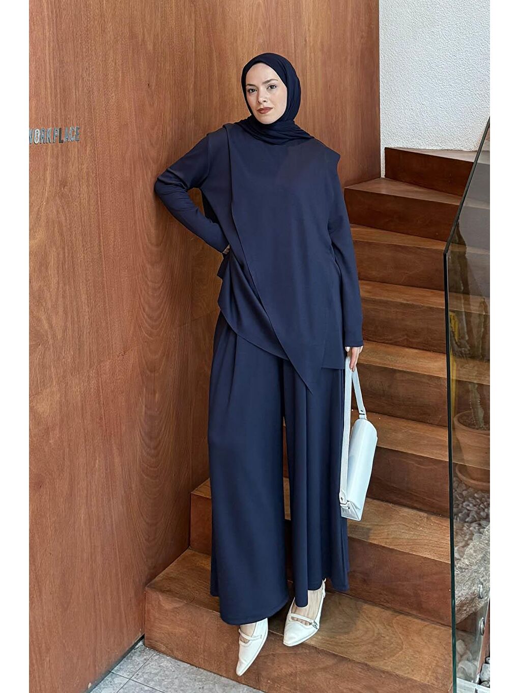 Pelerinli Tesettür Takım Lacivert