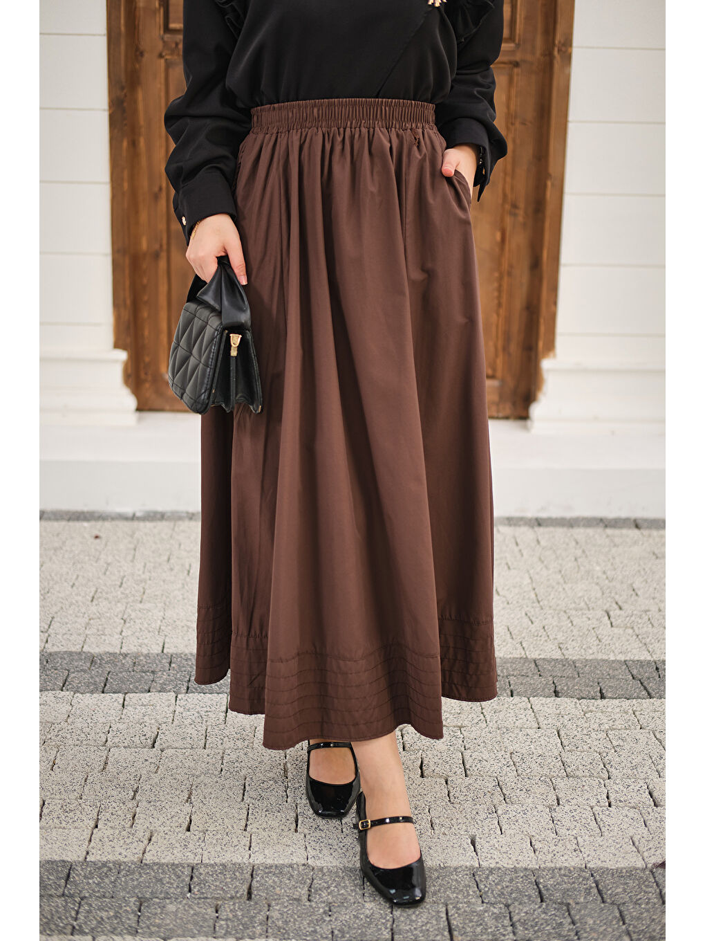 Kadın Beli Lastikli Kırışık Etek Kahverengi-2