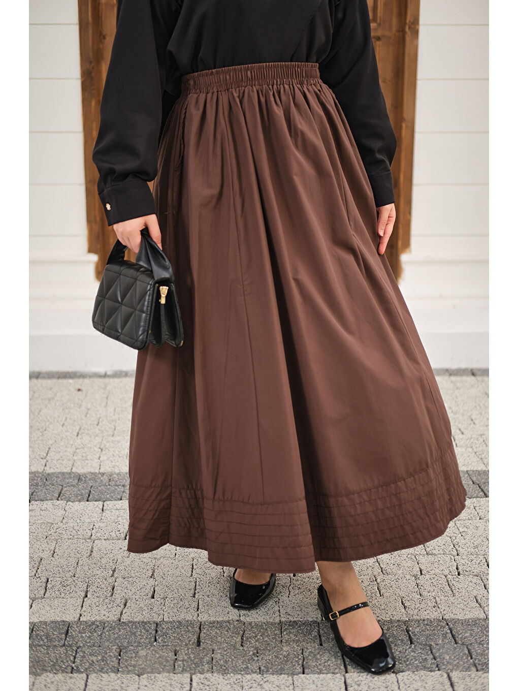 Kadın Beli Lastikli Kırışık Etek Kahverengi-3