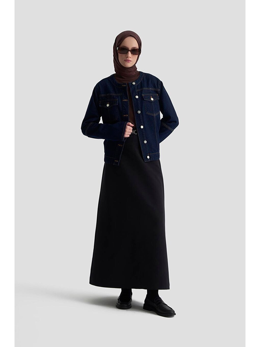 Kemer Detaylı Etek 25K1915 Siyah-1