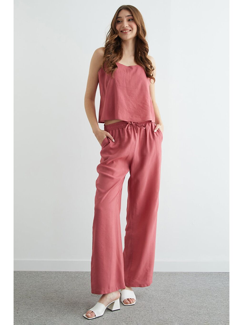 Pembe Basic İp Askılı Beli Lastikli 2 Li Takım