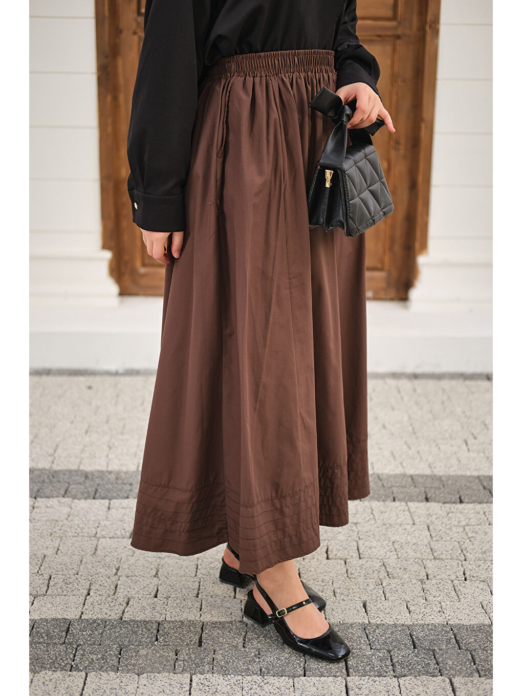 Kadın Beli Lastikli Kırışık Etek Kahverengi-4