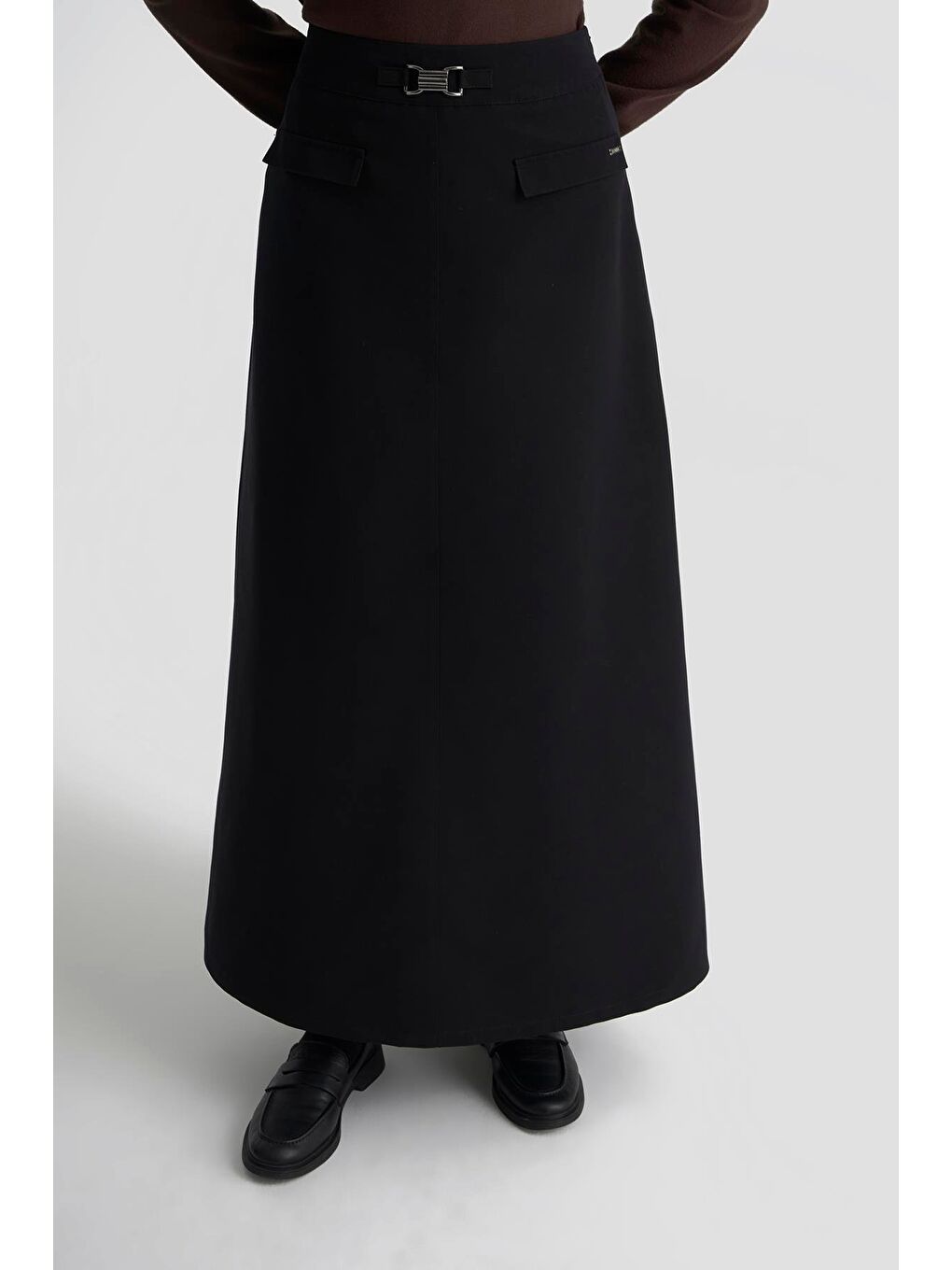 Kemer Detaylı Etek 25K1915 Siyah-2