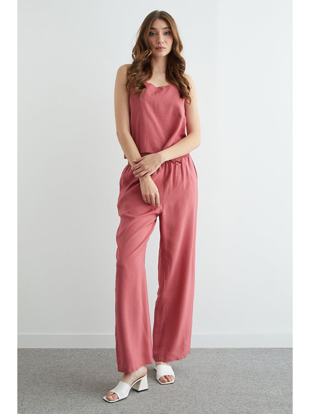 Pembe Basic İp Askılı Beli Lastikli 2 Li Takım-3