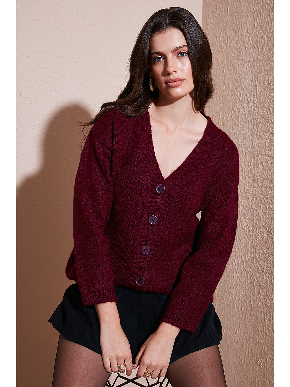 Bordo Regular Fit V Yaka Düğmeli Triko Hırka 4616229-1