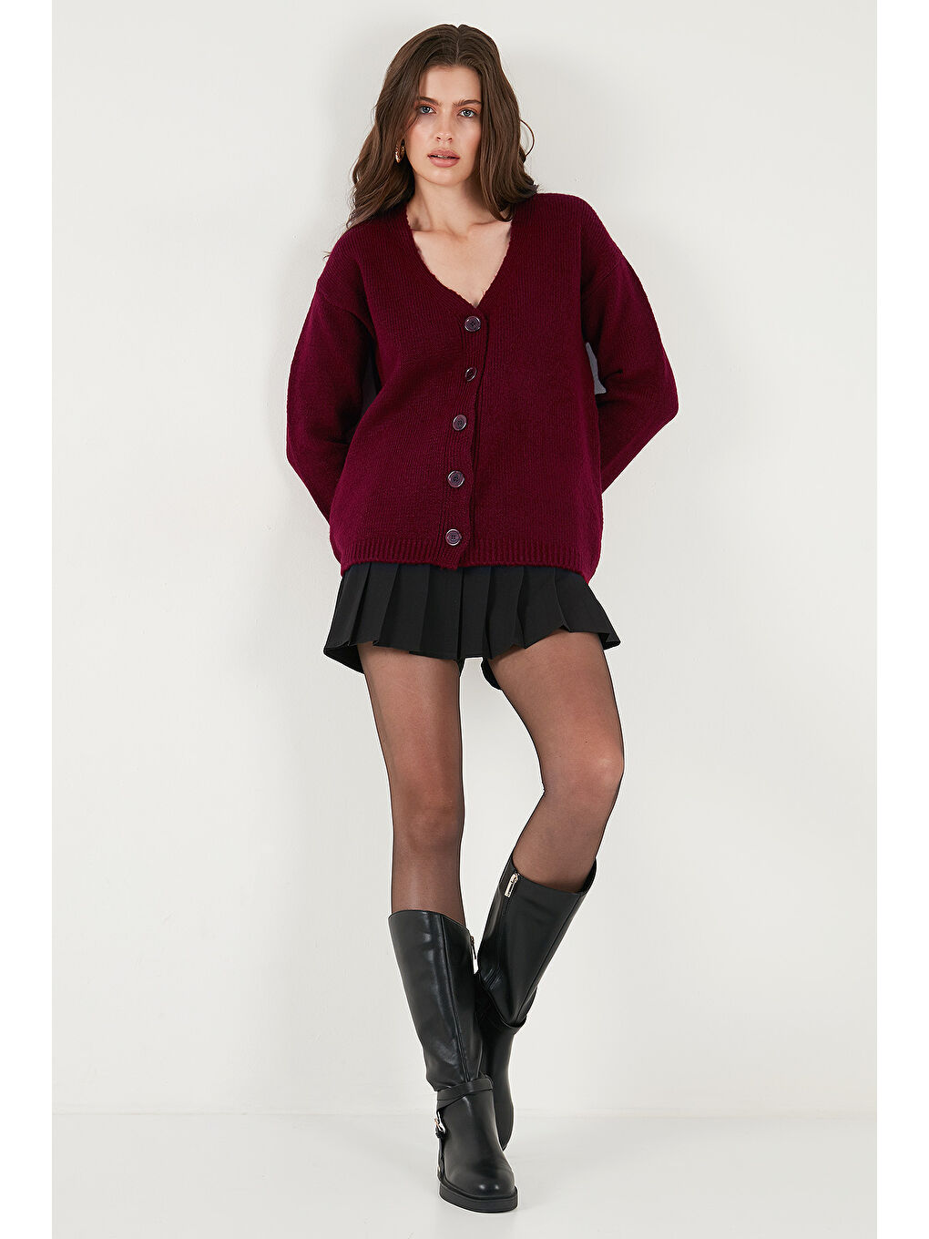 Bordo Regular Fit V Yaka Düğmeli Triko Hırka 4616229-2