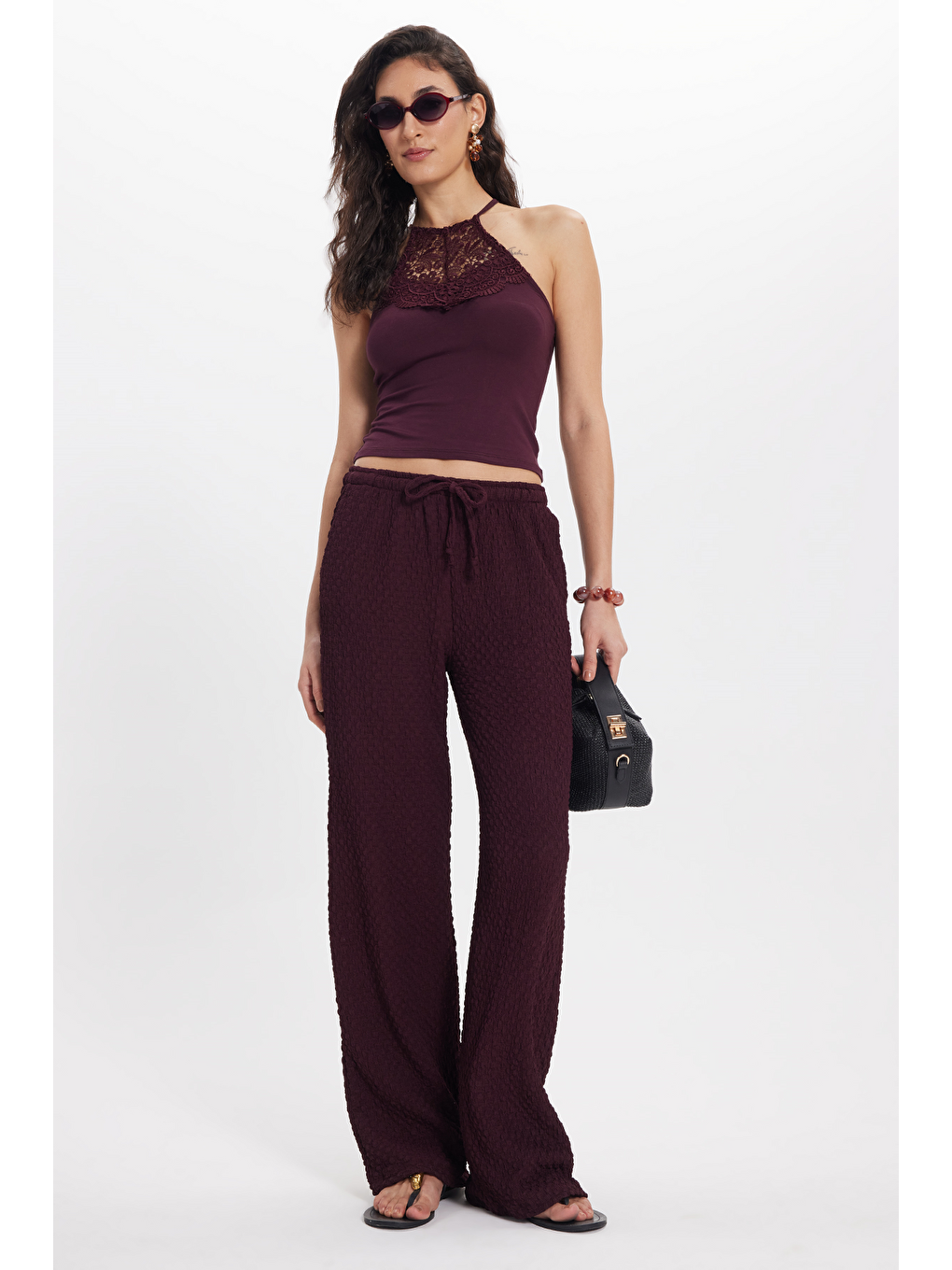 Kadın Slim Fit Dar Kesim Kolsuz Bİsiklet Yaka Dantelli Sırt Detaylı Mürdüm Bluz-1