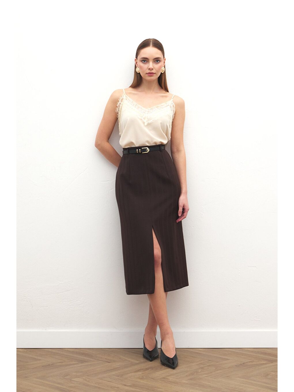 Kahverengi Anna Yırtmaçlı Etek - Kahve