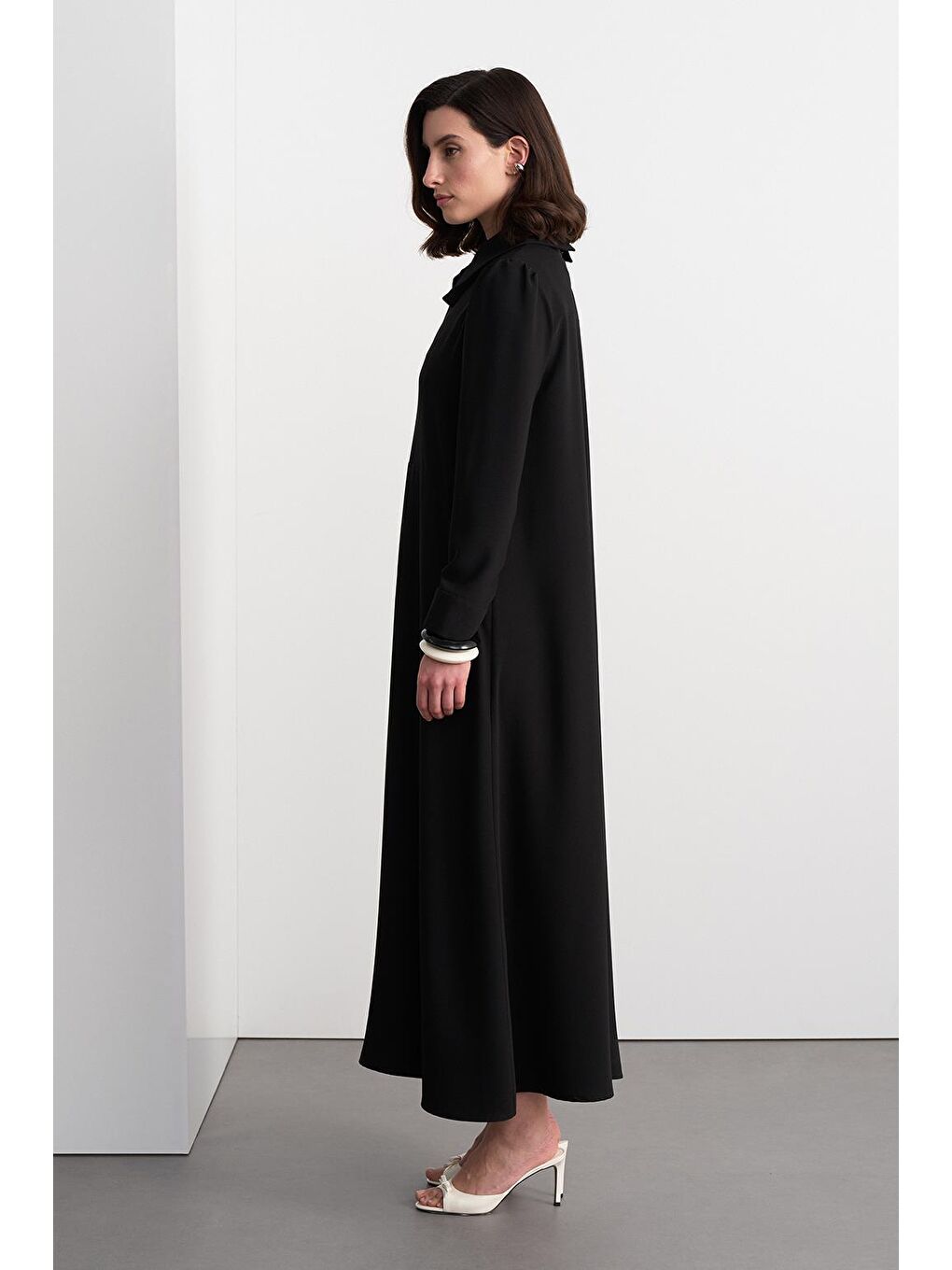 Yaka Bağlamalı Uzun Elbise Siyah-2