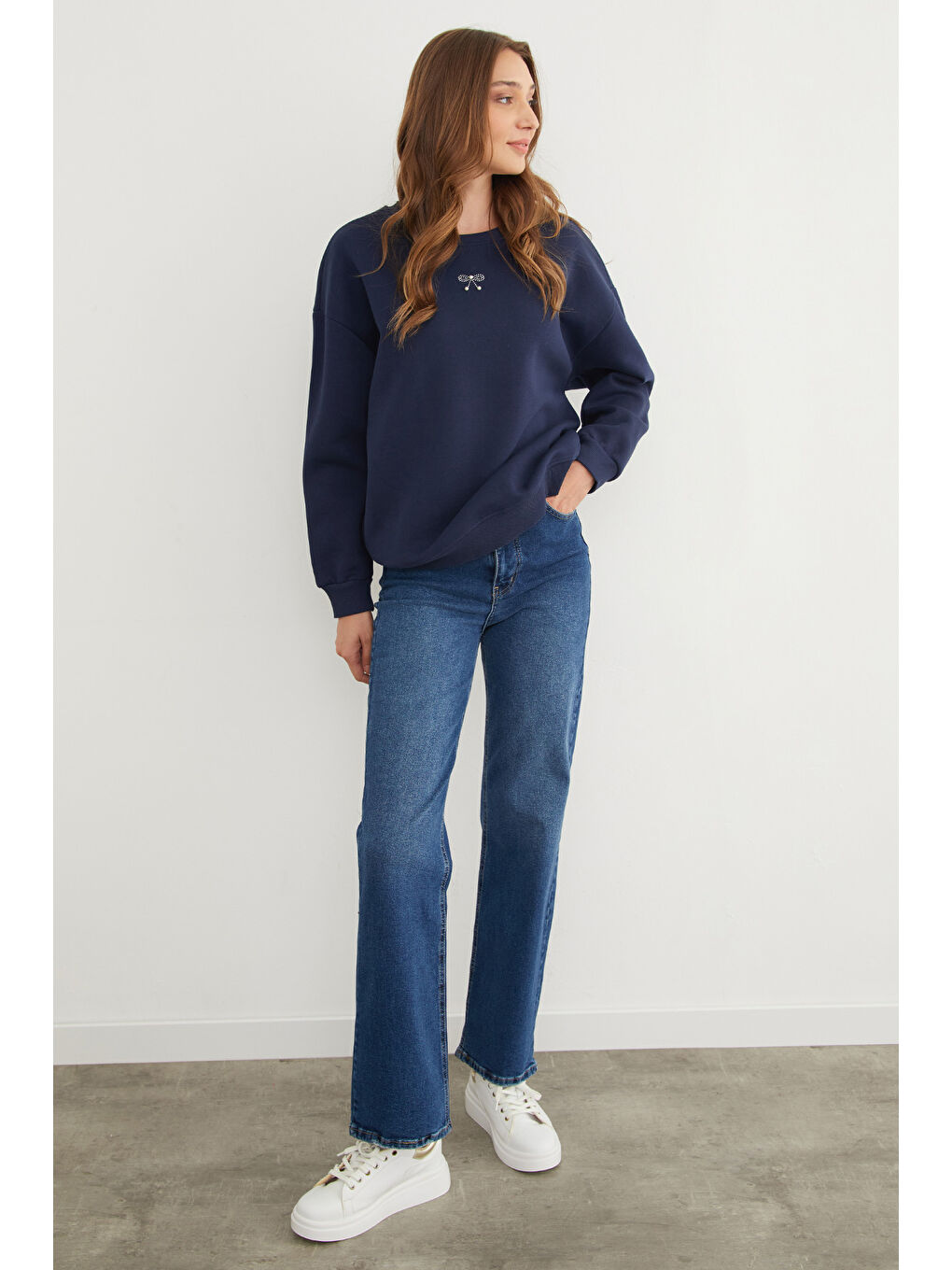 Lacivert 3 İplik Kurdele Taşlı İncili Sweatshirt-1