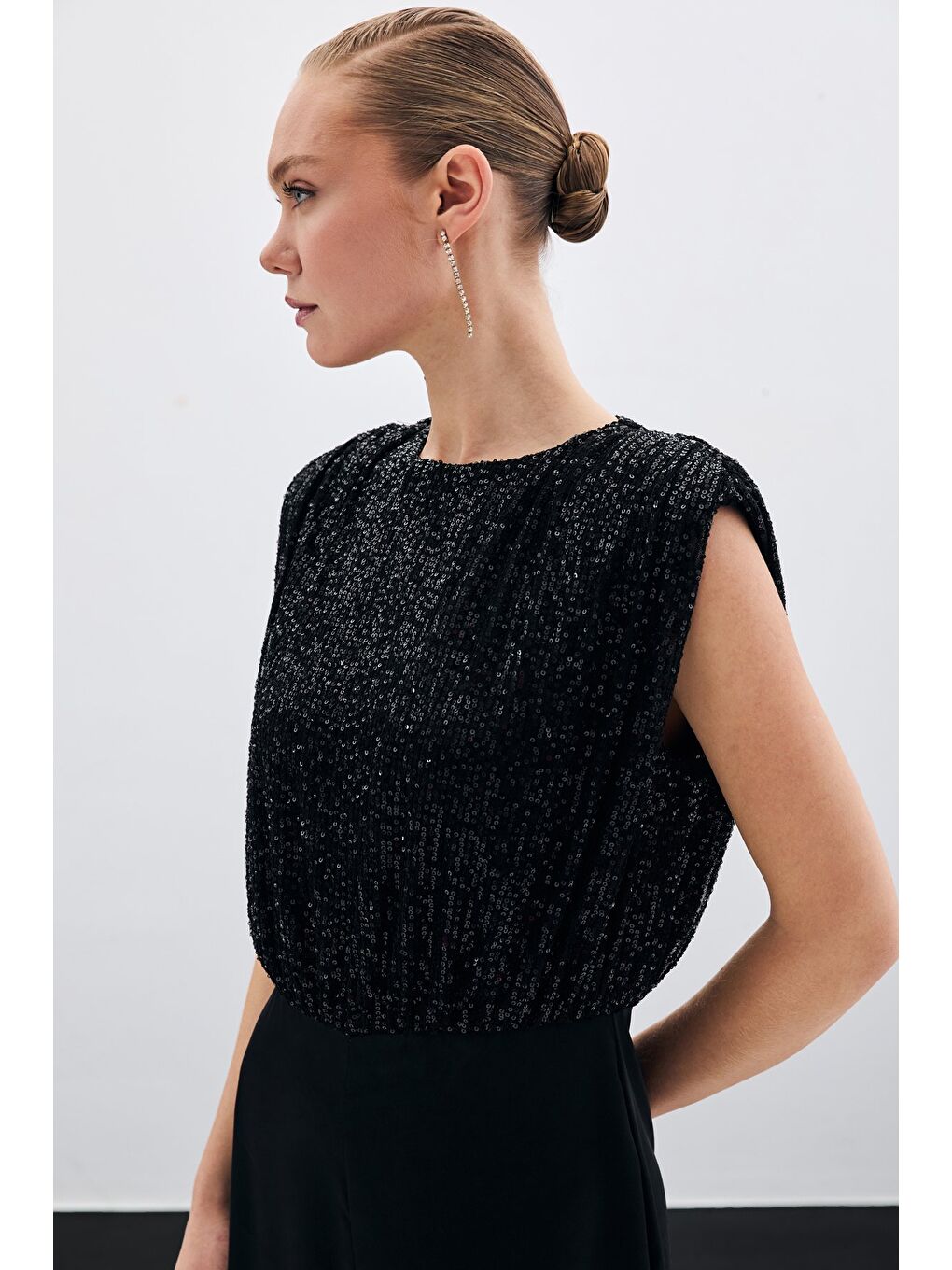 Payetli Saten Tulum - Siyah-6