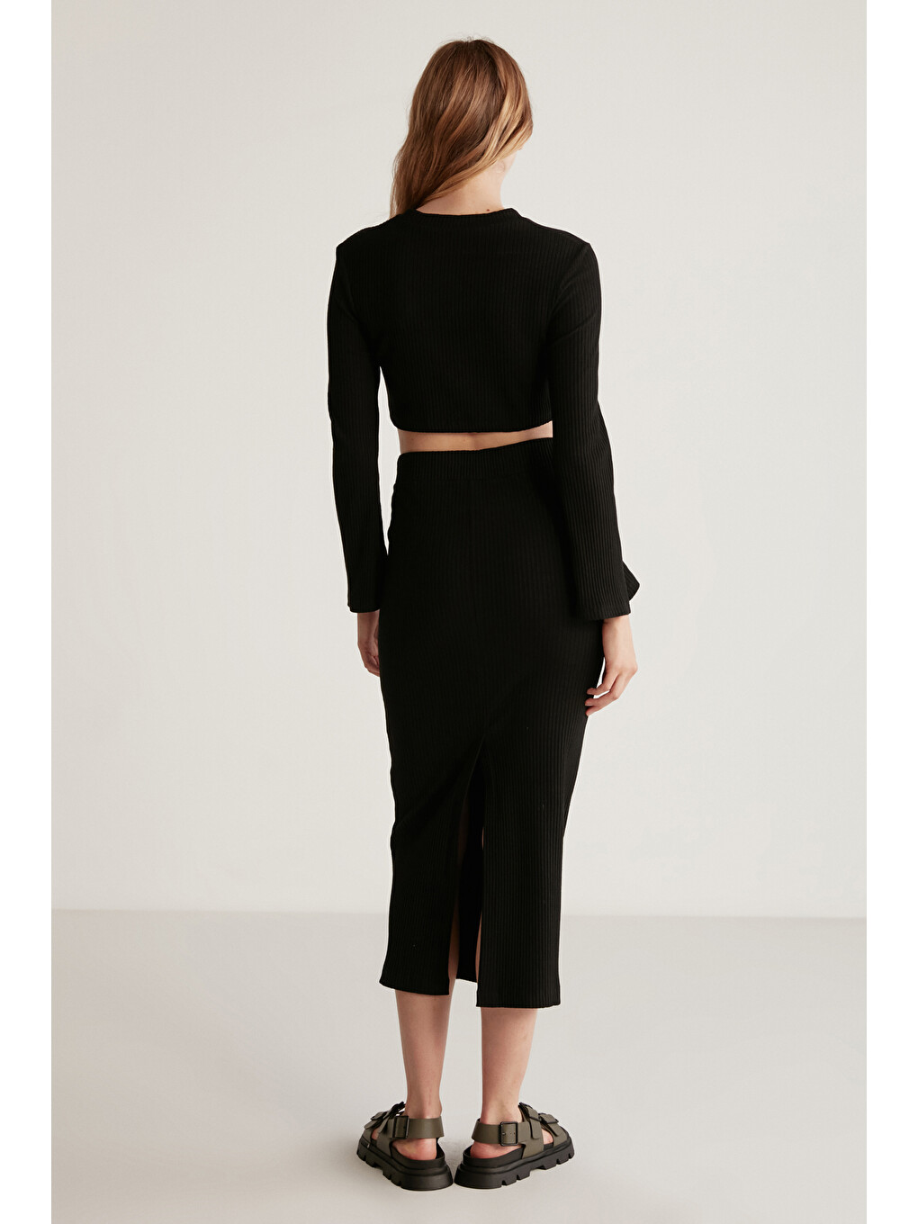 Lauren Kadın Slim Fit Fermuar Detaylı Midi Siyah Etek-3