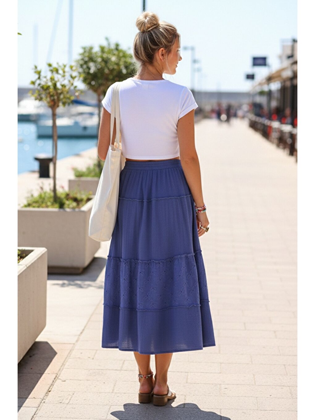 Saks Mavisi Eteği Fırfırlı Brodeli Lastikli Bel Casual Müslin Uzun Dokuma Etek 92 65-2