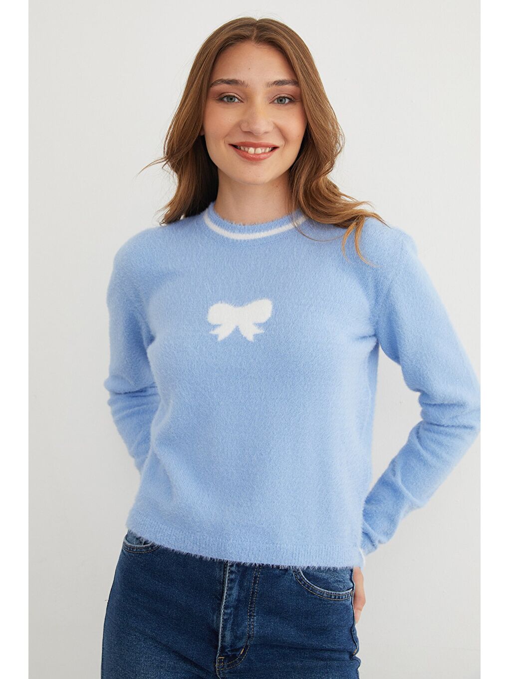 Mavi Kurdele Desenli Bisiklet Yaka Sakallı Kazak-1