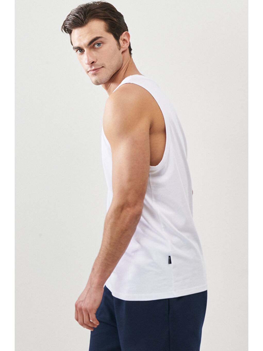 Erkek Beyaz Slim Fit Dar Kesim Bisiklet Yaka Spor Atlet Tişört-2