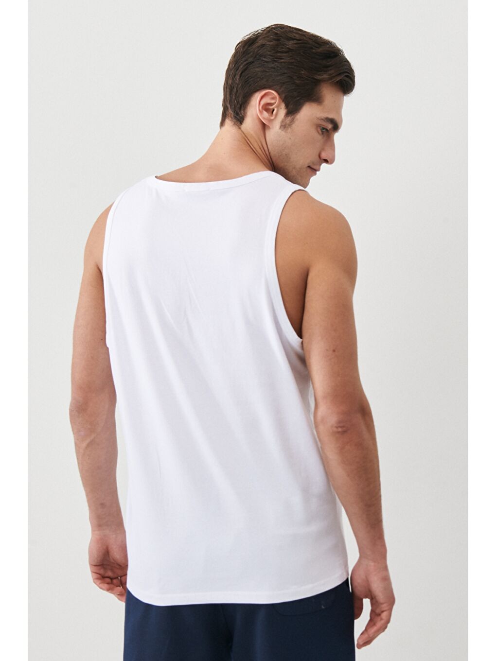 Erkek Beyaz Slim Fit Dar Kesim Bisiklet Yaka Spor Atlet Tişört-3