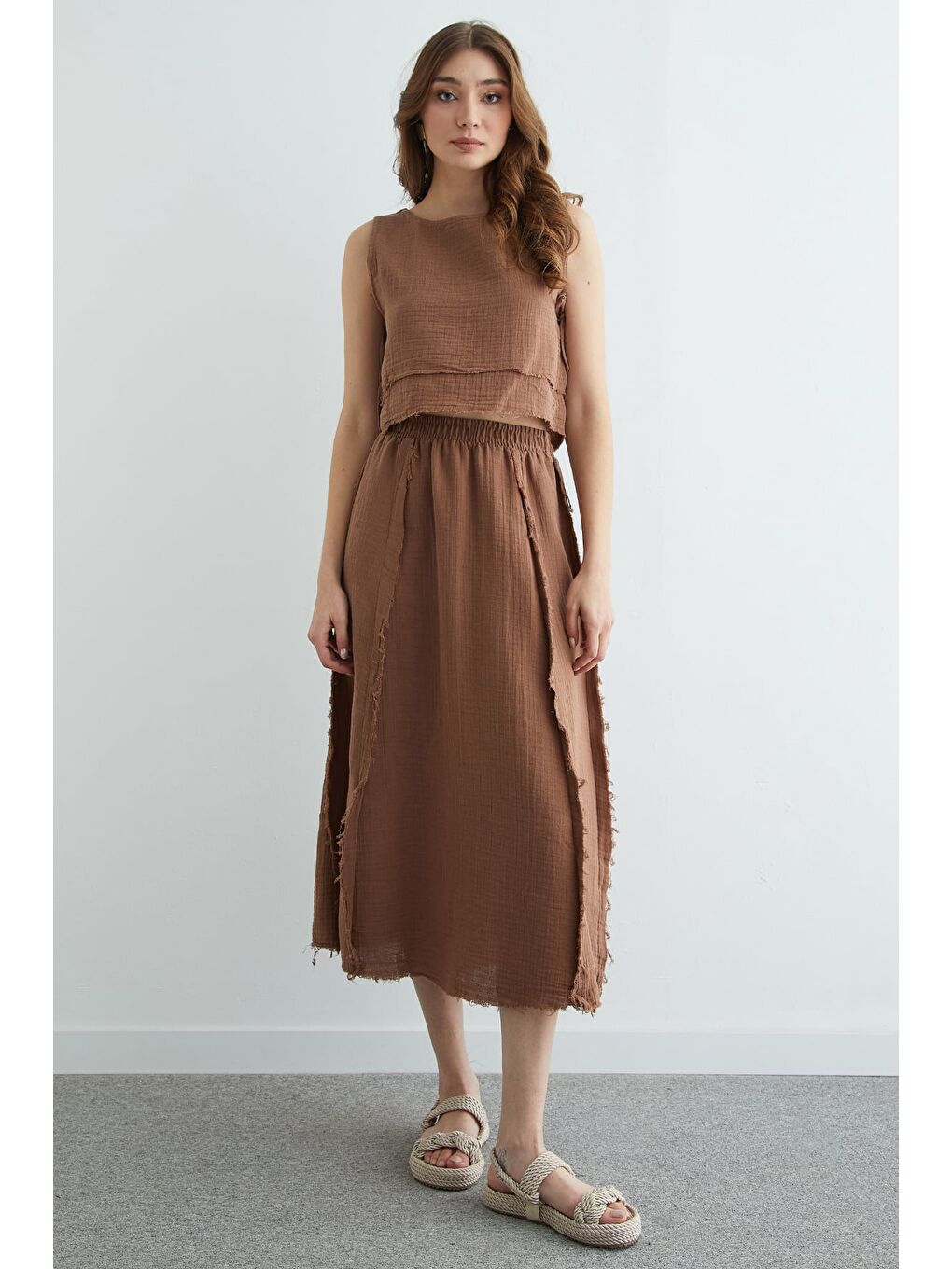 Kahverengi Beli Lastikli Püsküllü Etekli Müslin 2 Li Takım-2