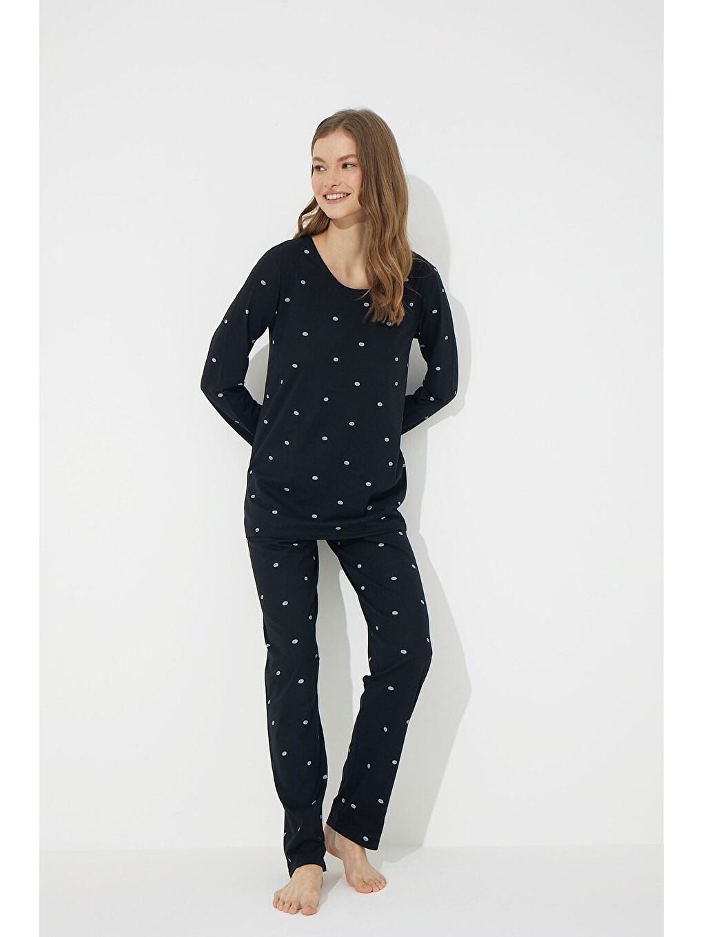 Karışık Siyah Puan Desenli Pamuklu Pijama Takımı-1