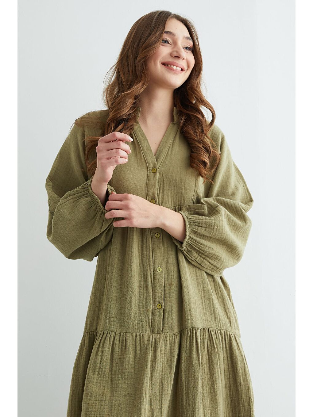 Fullamodest Yarım Düğmeli Hakim Yaka Müslin Elbise-2