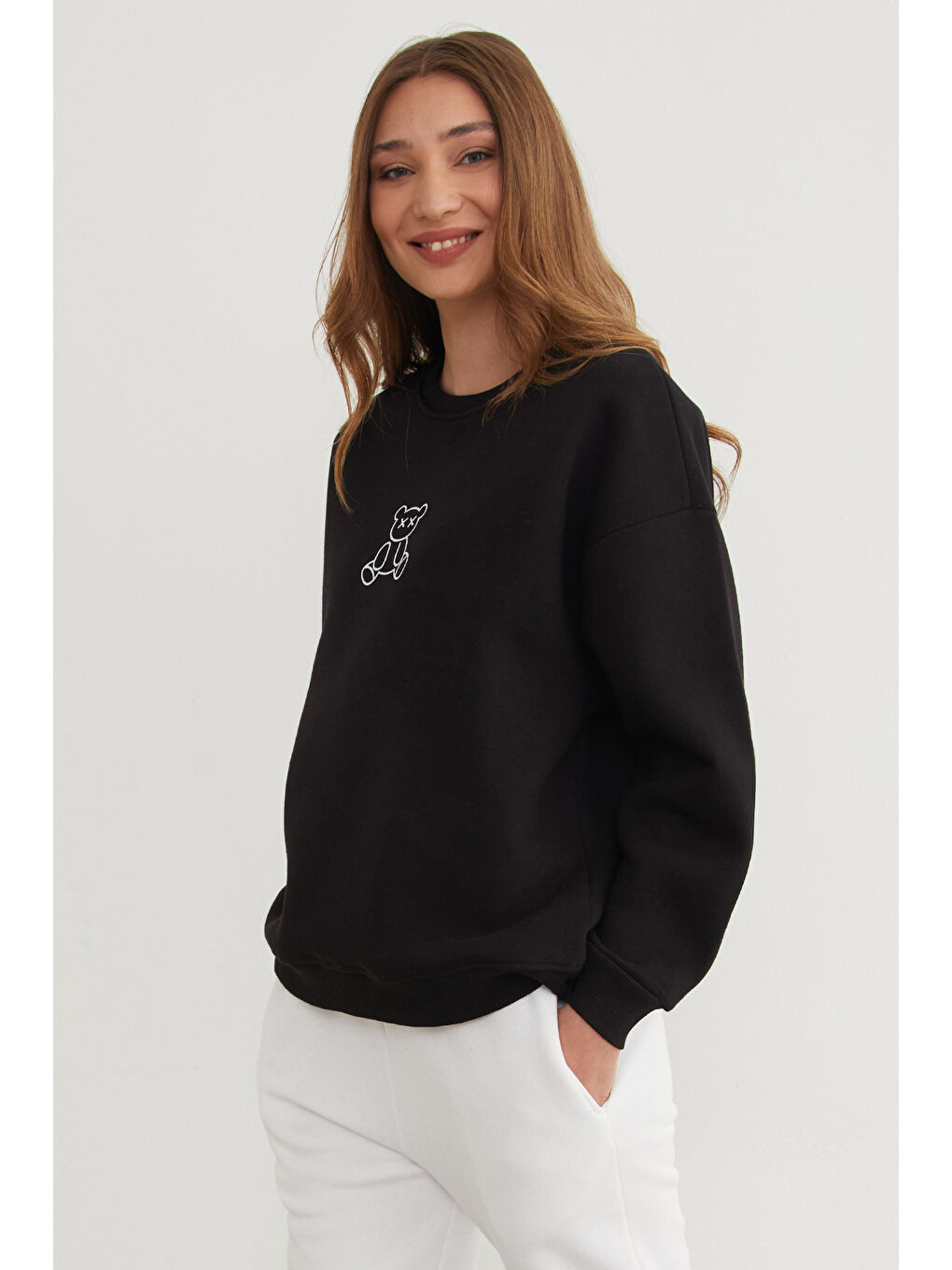 Siyah 3 İplik Ayıcık Baskılı Bisiklet Yaka Sweatshirt-2