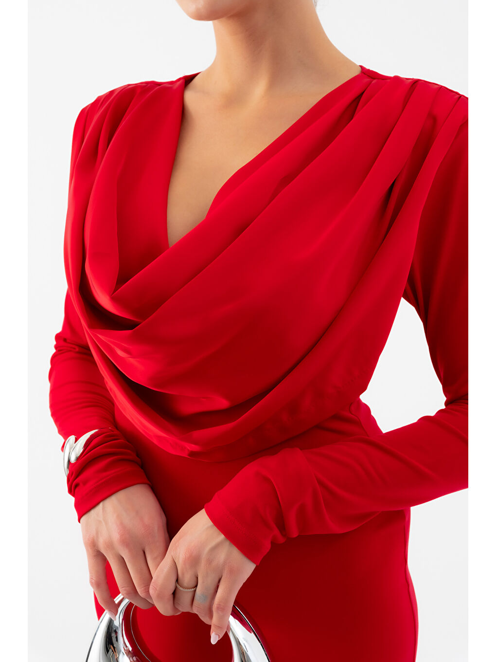 Kadın Kırmızı Pileli Degaje Yaka Elbise-4