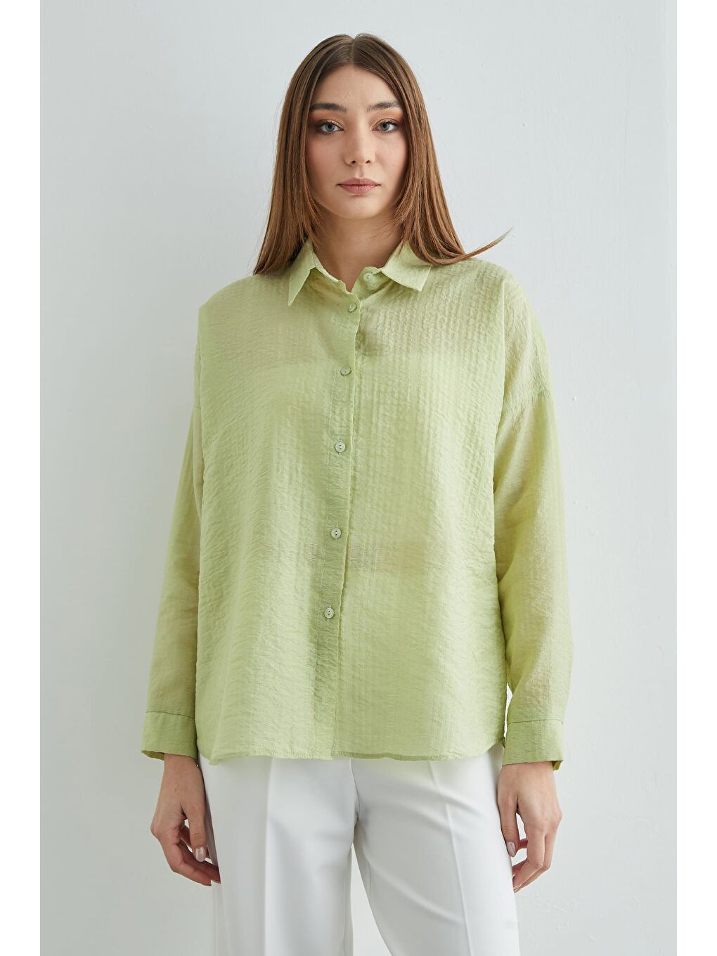 Yeşil Basic Düğmeli Krinkıl Gömlek-3