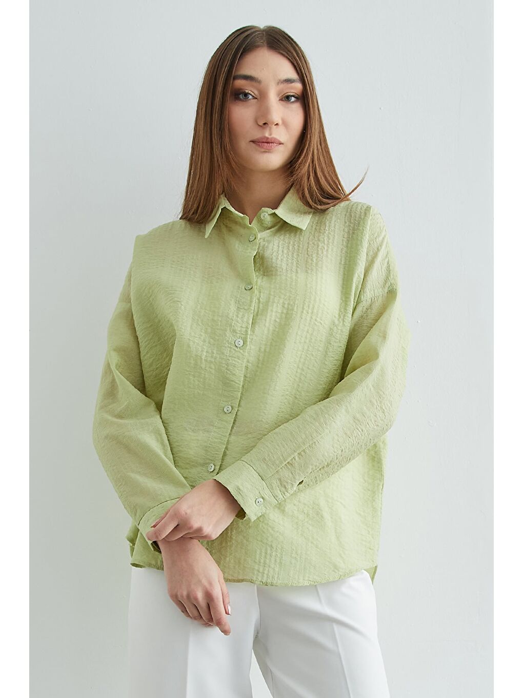 Yeşil Basic Düğmeli Krinkıl Gömlek-4