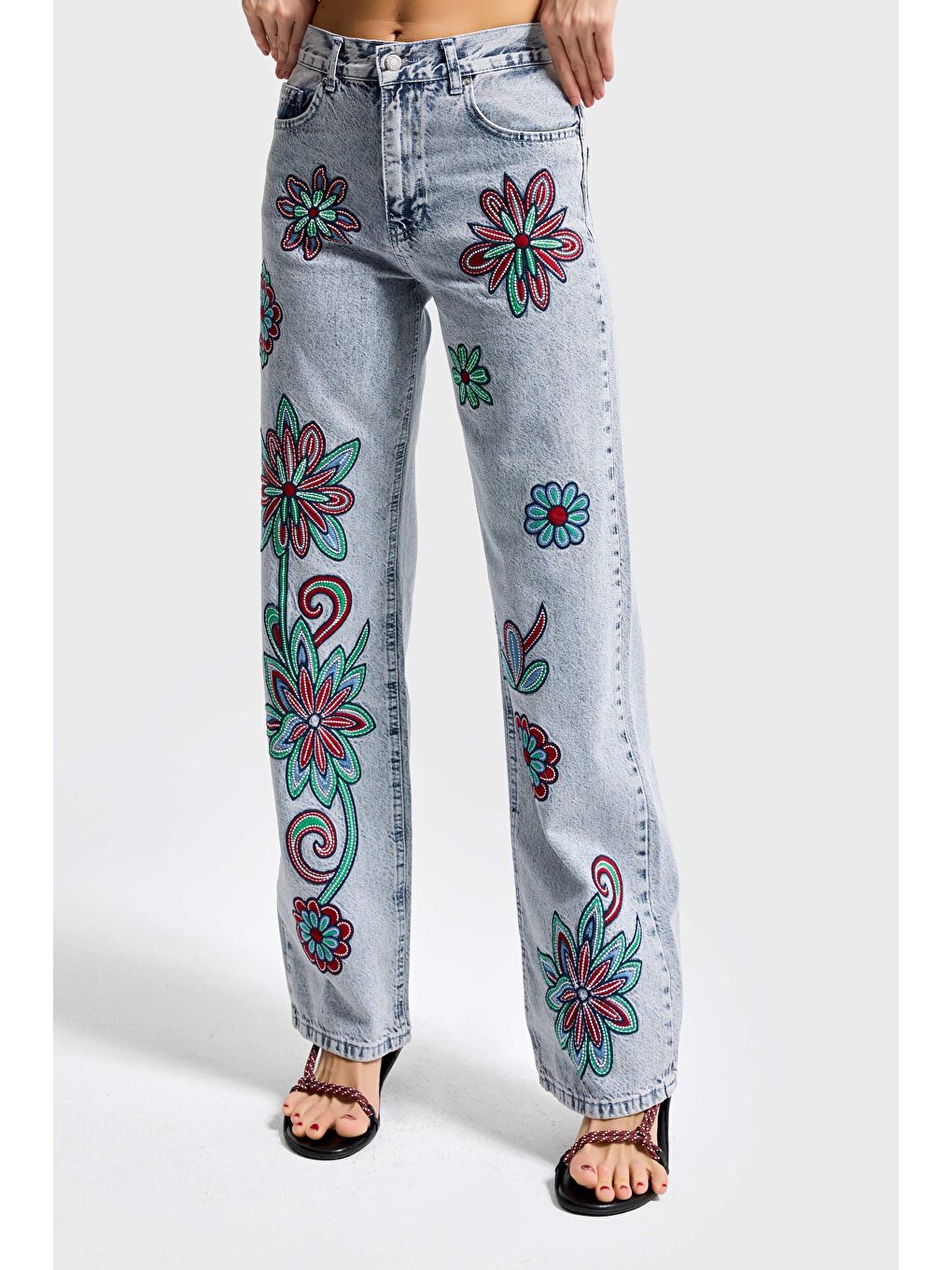 Mavi Kadın Jean Rengi 3s6-89 Loose Fit Renkli Çiçek Nakışlı Özel Tasarım Denim Jean-2