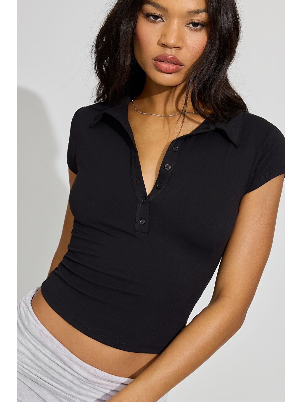 Siyah Polo Yaka Basic Kadın Tişört Mg2455-2