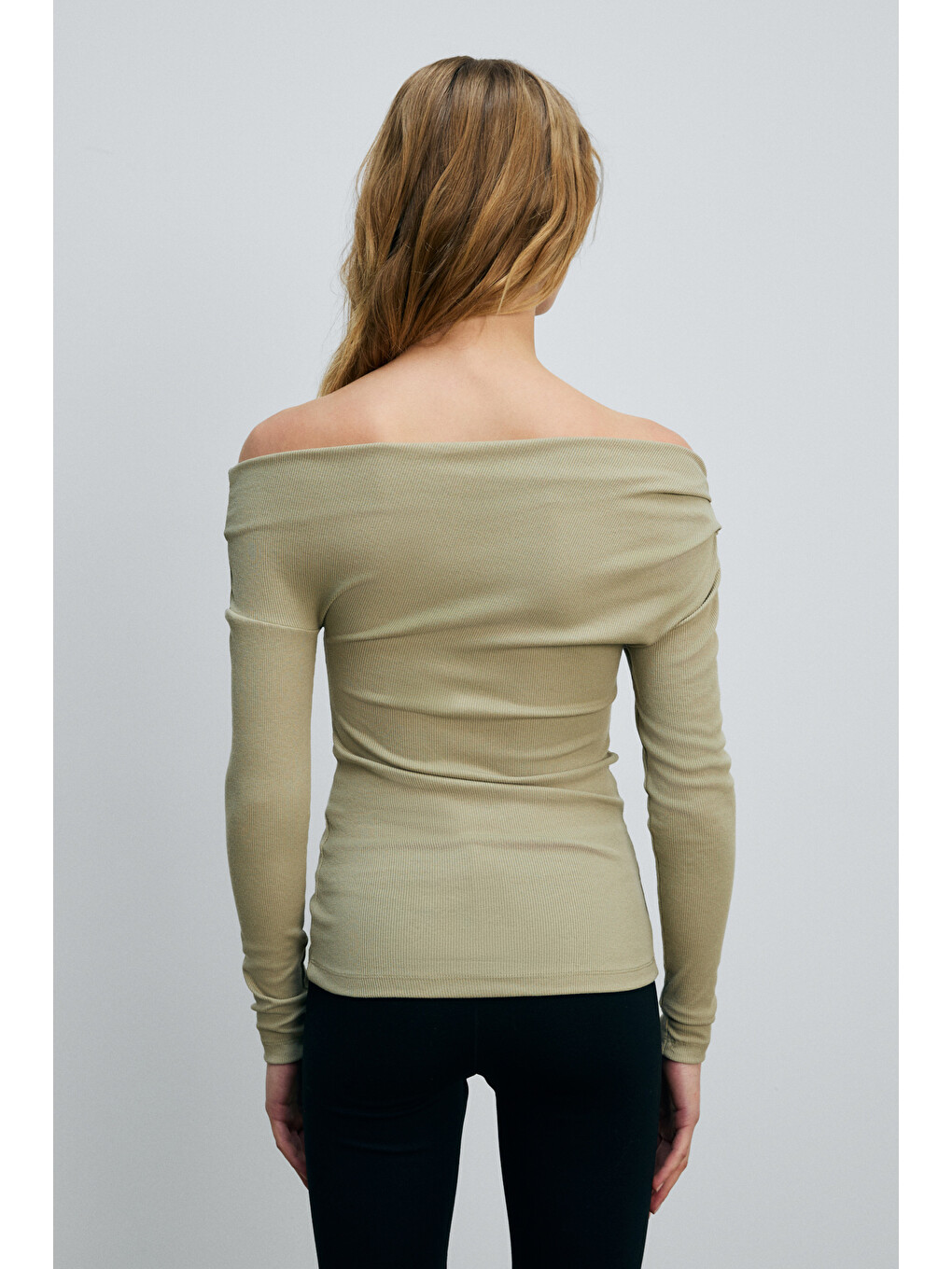 Bej Olıvıenn Kadın Omuzu Açık Asimetrik Yakalı Uzun Kollu Slim Fit Vizon Bluz-5