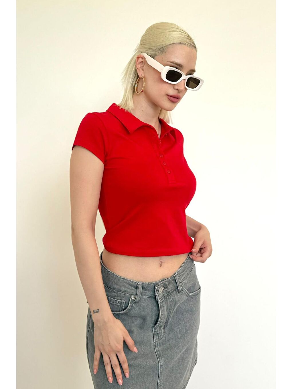 Kırmızı Polo Yaka Basic Kadın Tişört Mg2455-9