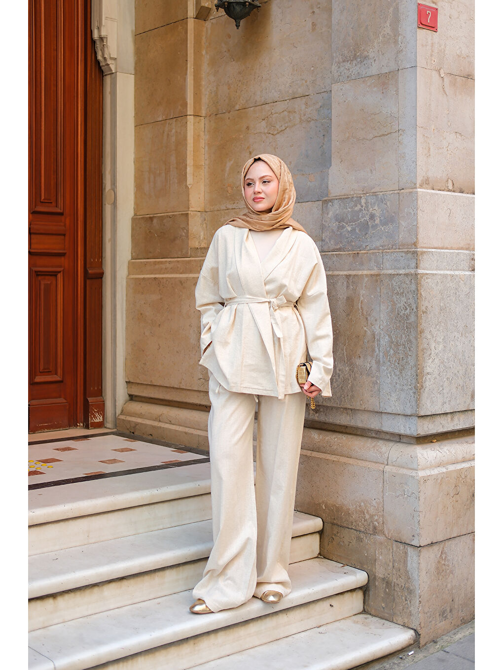 Ekru Kadın Kruvaze Yaka Keten Takım Krem