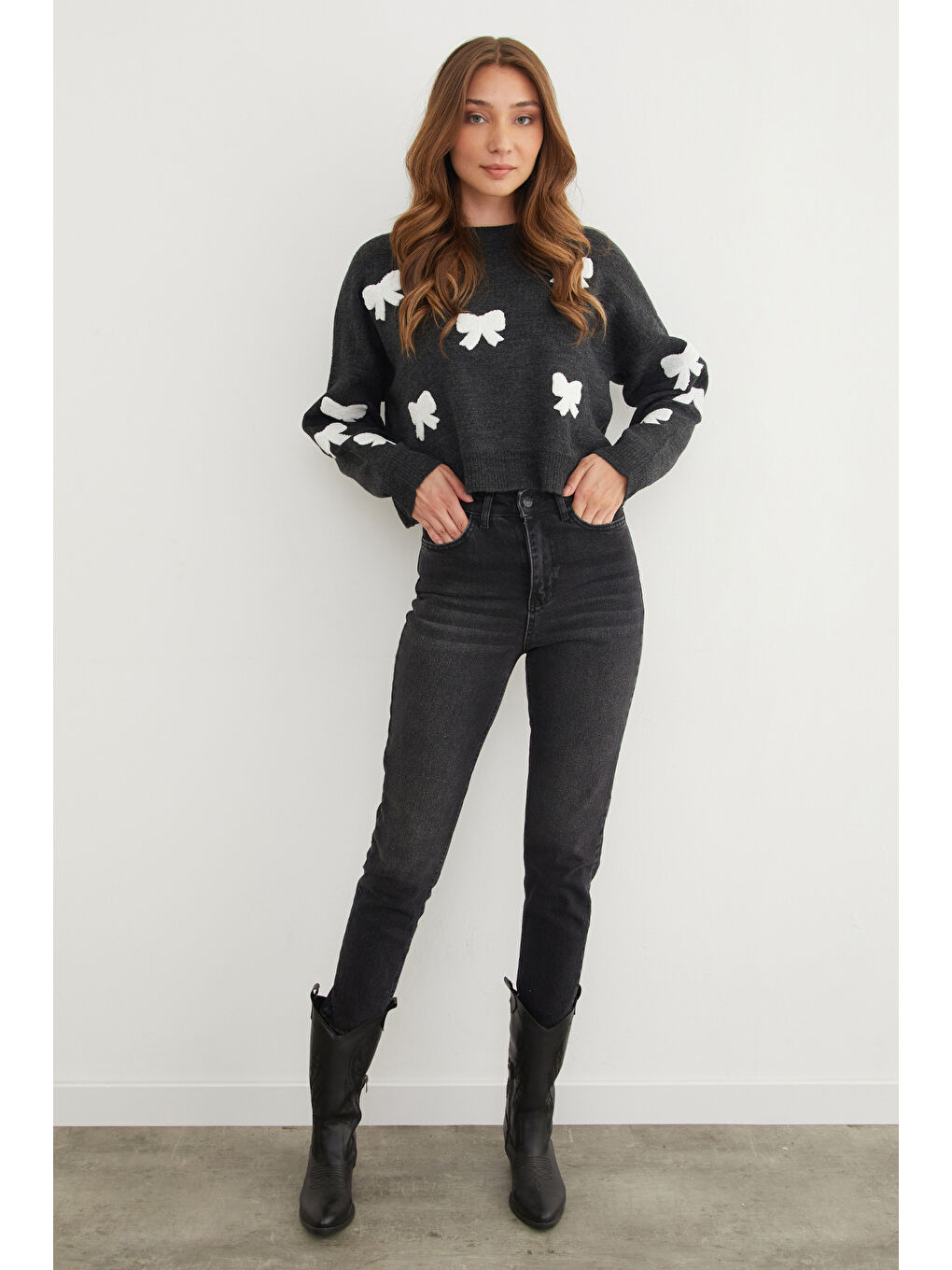 Antrasit Kurdele Nakışlı Bisiklet Yaka Oversize Triko Kazak-1