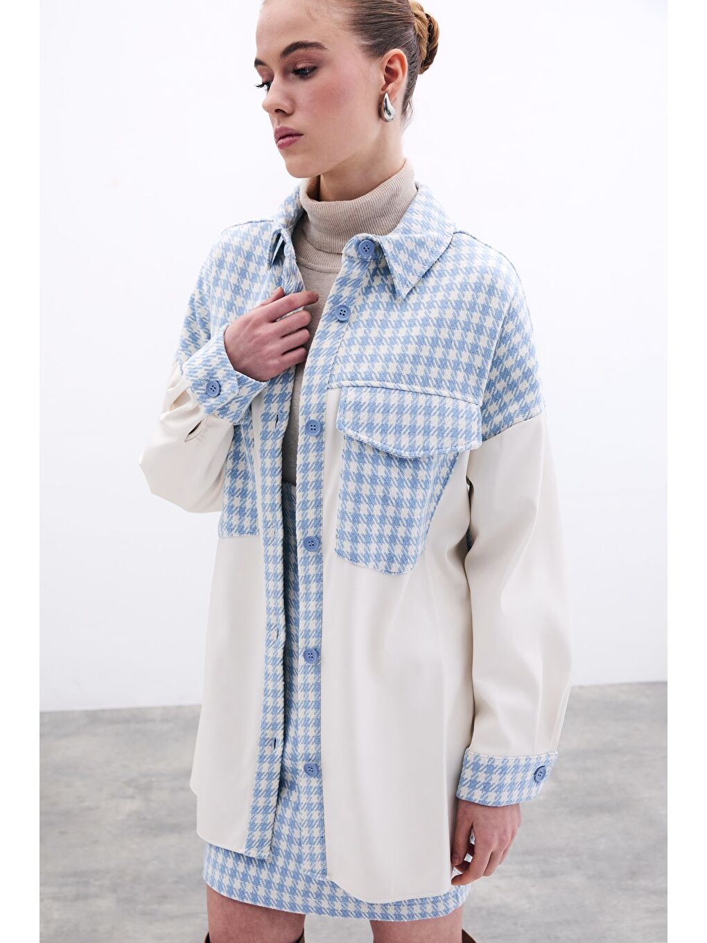 Deri Detaylı Gömlek Ceket - Ekru-Bebe Mavi-1